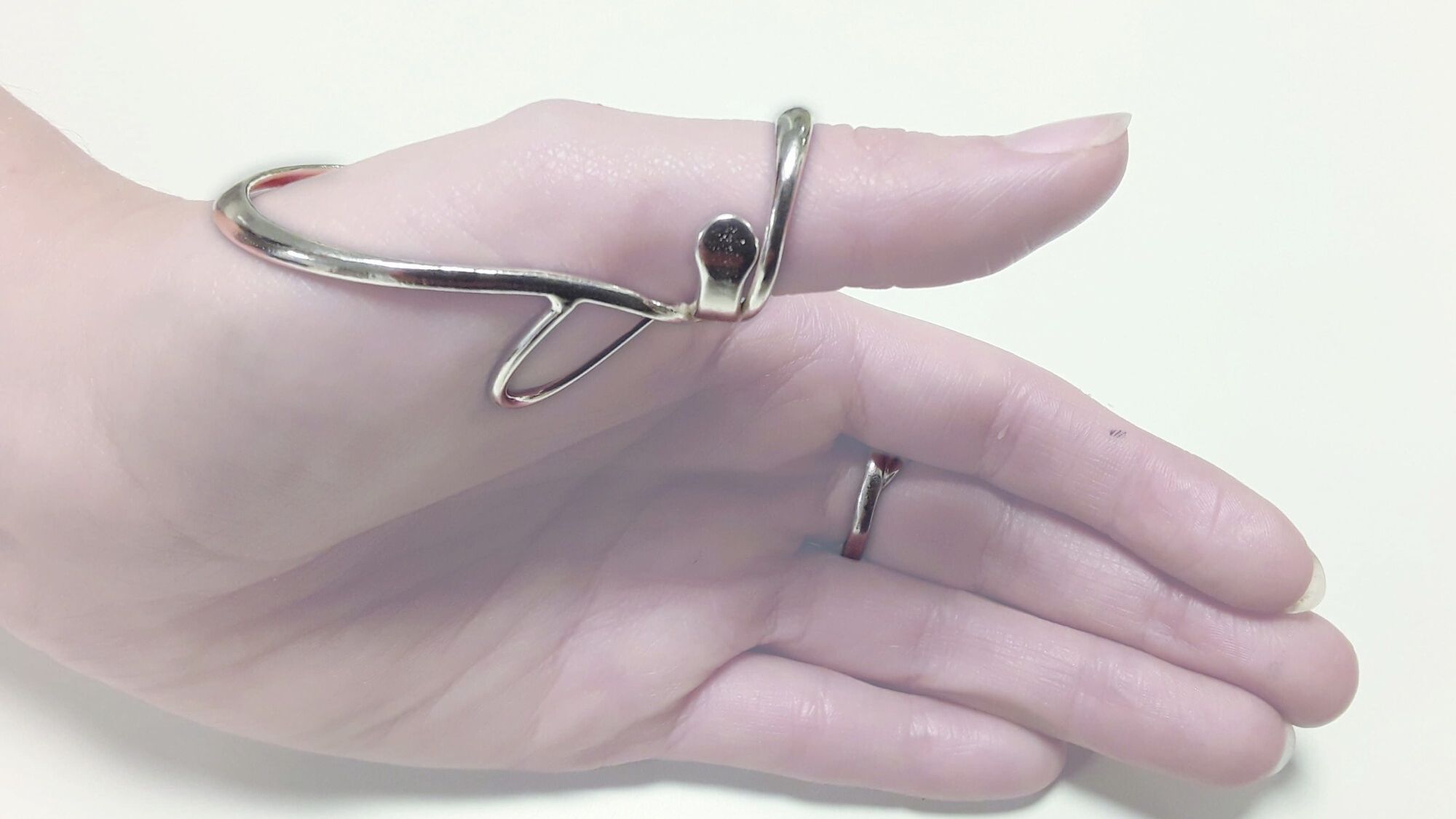 MCP1(+IP) anti-hyperextension splint 6004, 6104